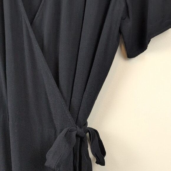 Eileen Fisher Elegant Black Wrap Dress Classic Crepe Fabric Size 16 - Picture 5 of 8